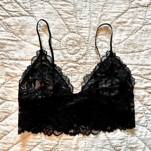 Free People black lace S bralette 100% New Without Tags